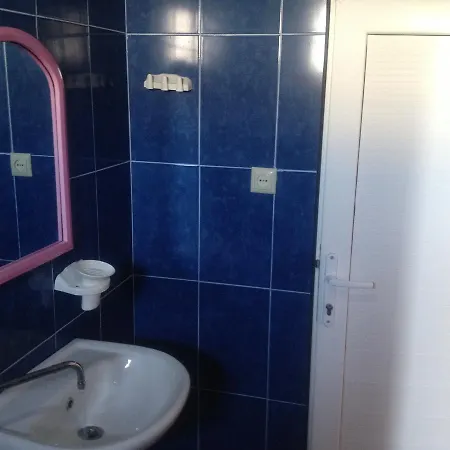 Davit Inn Kobuleti