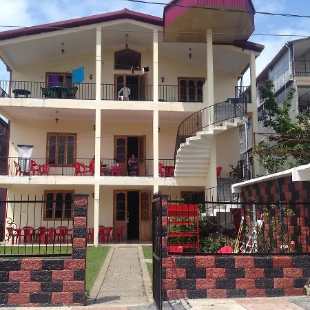 Davit Inn Kobuleti